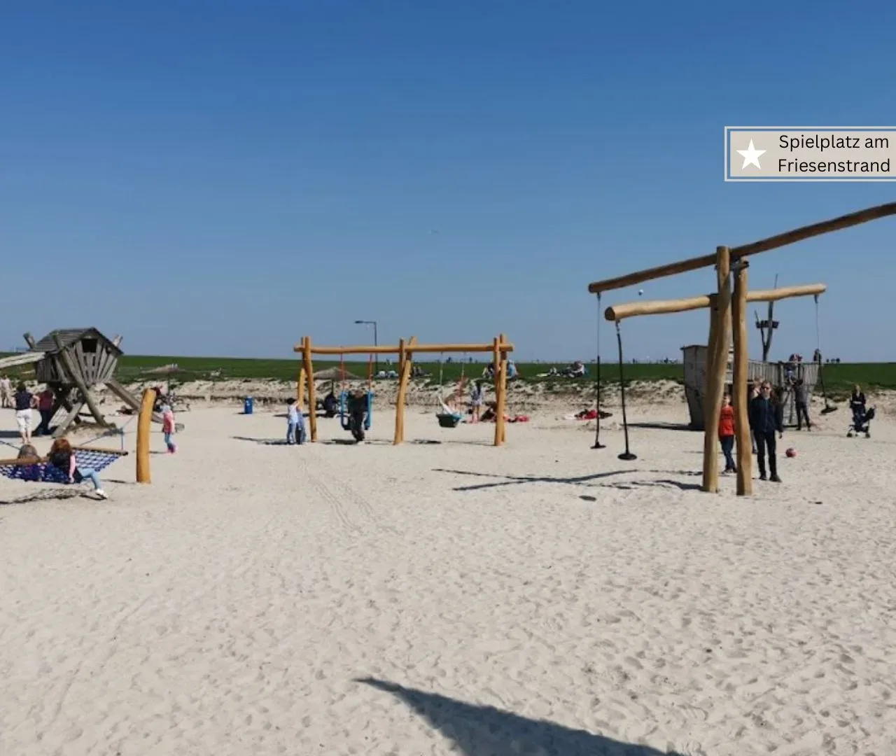 Ausflugsziele Budjadingen mit Kindern - Friesenstrand Tossens mit Spielplatz (1)