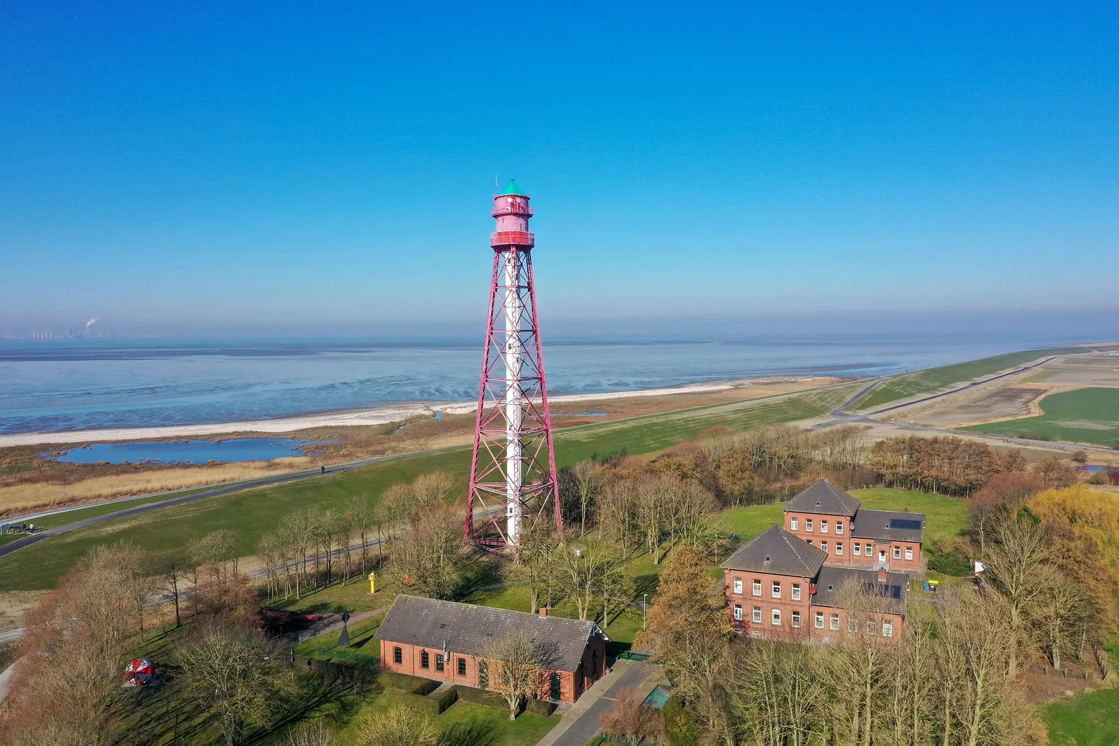 Der Leuchtturm von Campen - der höcgste Leuchturm Deutschlands mit 65 m