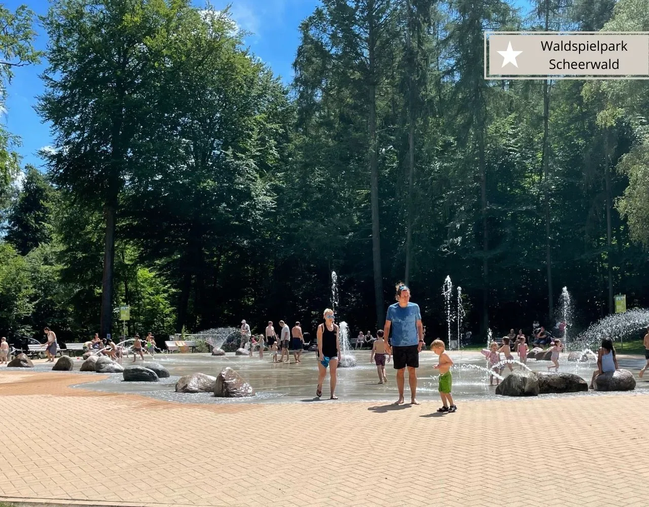 beste Spielplätze in Frankfurt - Waldspielplatz Scheerwald mit Wasserspielplatz