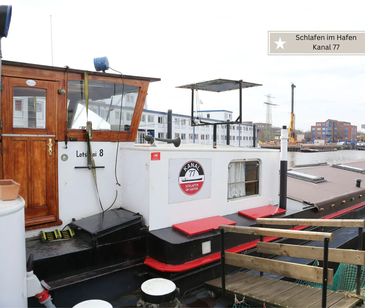 Aussergewöhnlich übernachten mit Kindern in Hamburg auf dem Schiffhotel