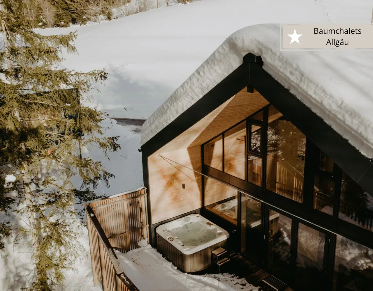 Die Top Baumhaushotels Bayern - Baumchalets Allgäu mit Whirlpool