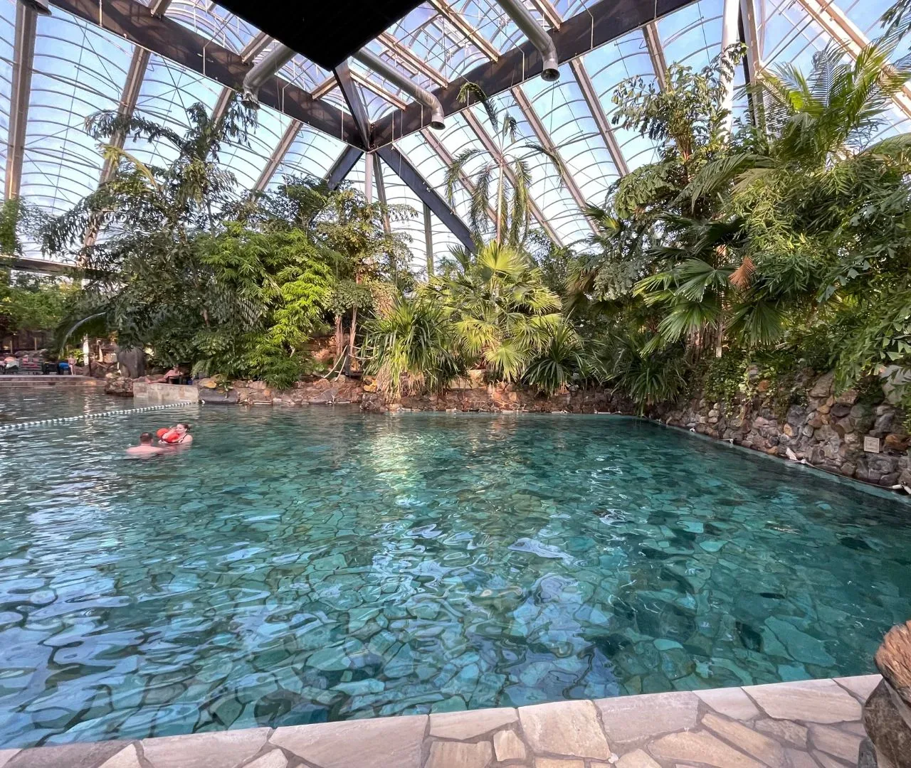 Center Parcs Erperheide - Subtropisches Wasserparadies Aqua Mundo mit Riesenrutschen