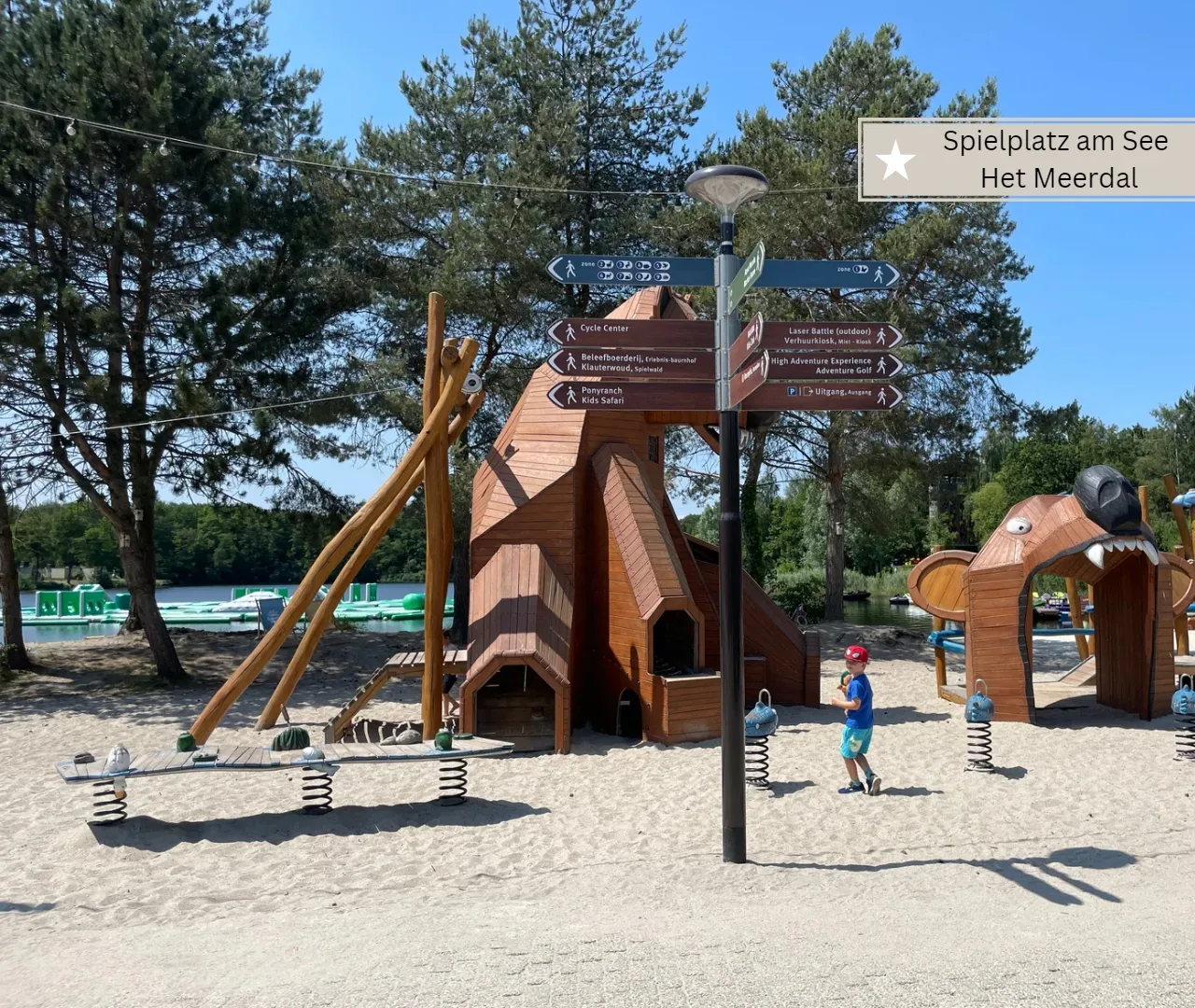 Center Parcs Het Meerdal-Spielplatz am Badesee
