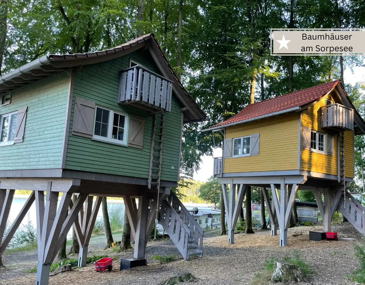 Außergewöhnliche Übernachtungen mit Kindern im Sauerland - Baumhäuser am Sorpesee