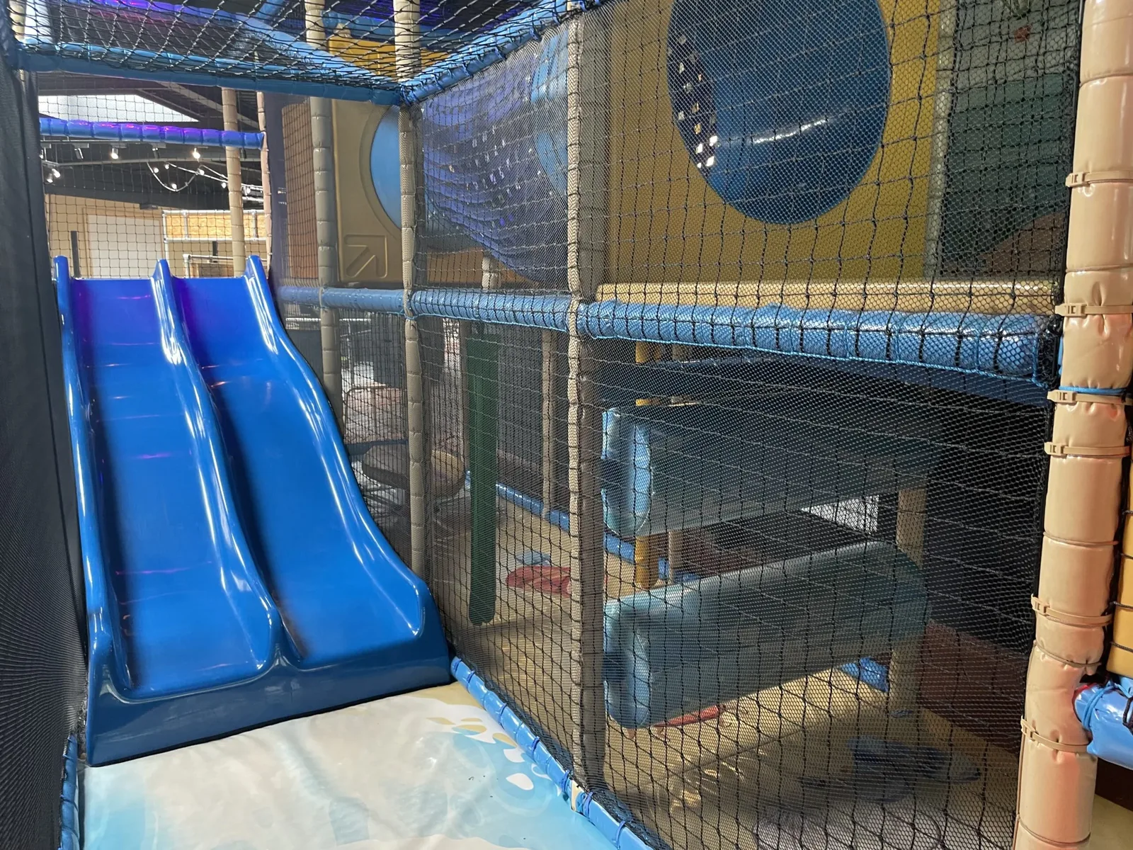 Ferienpark mit Indoor Spielplatz - Port Greve2