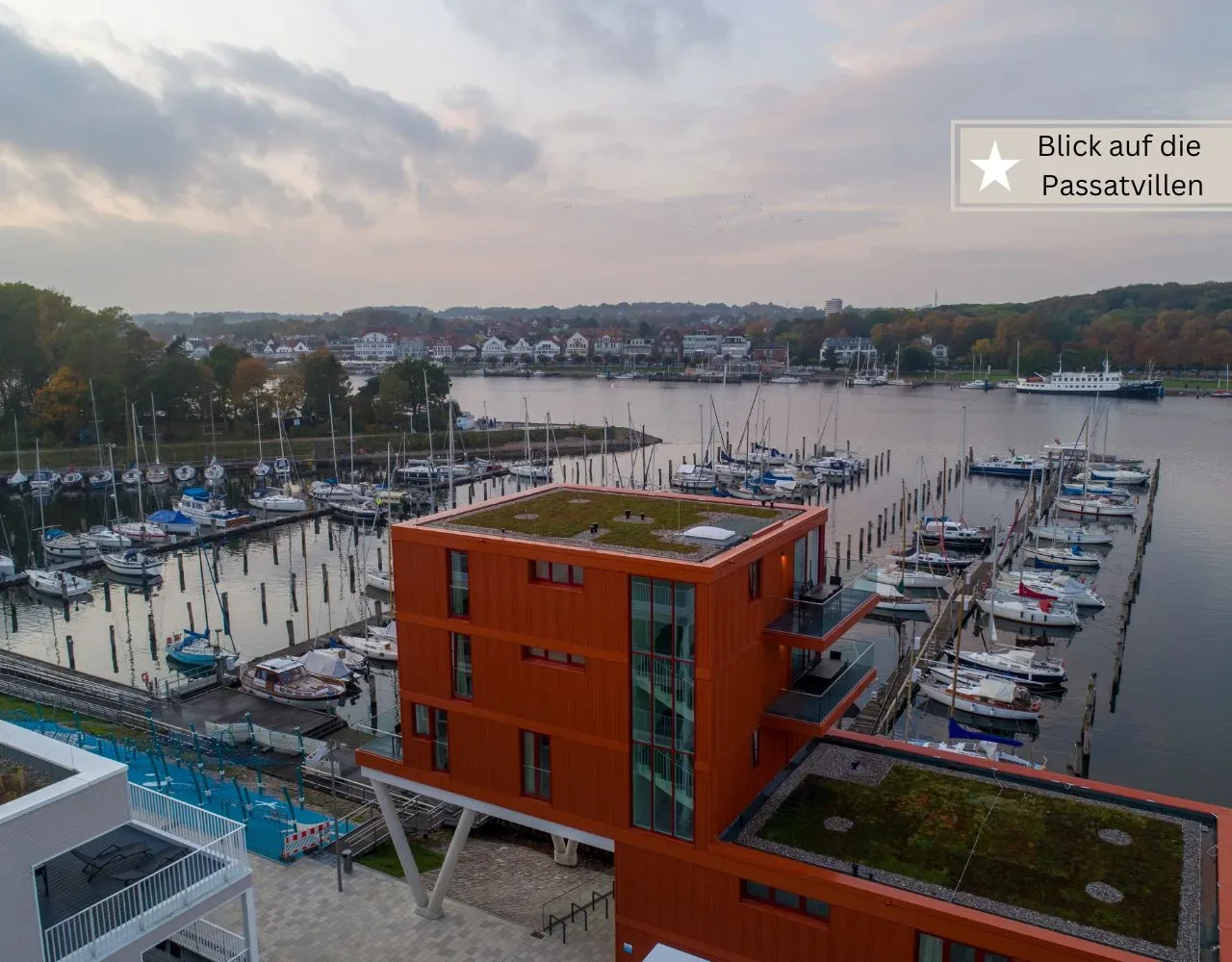 Ferienhäuser des Landal Travemünde in den Dünen der Halbinsel Priwall