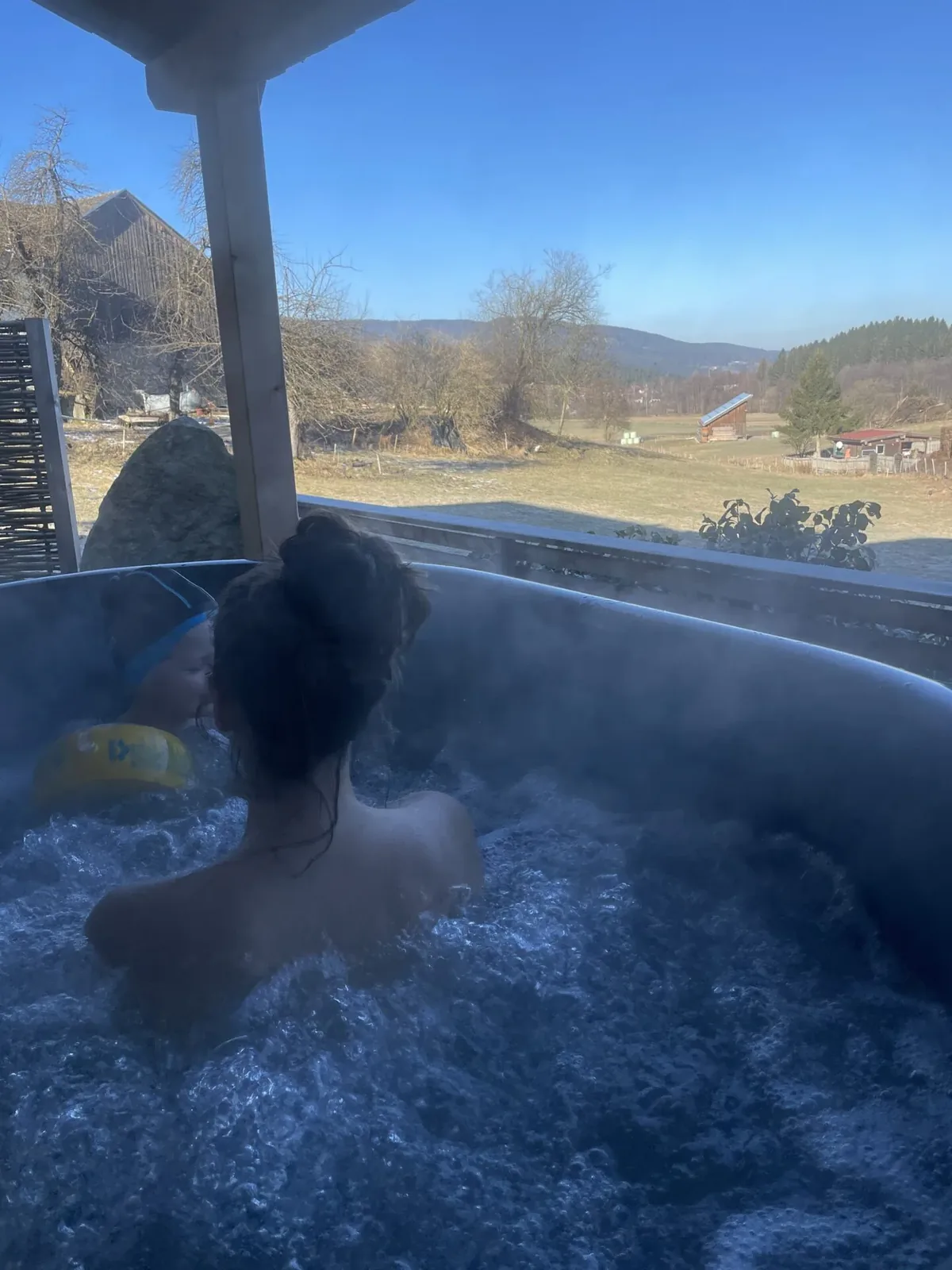 familienurlaub im Winter mit Wellness