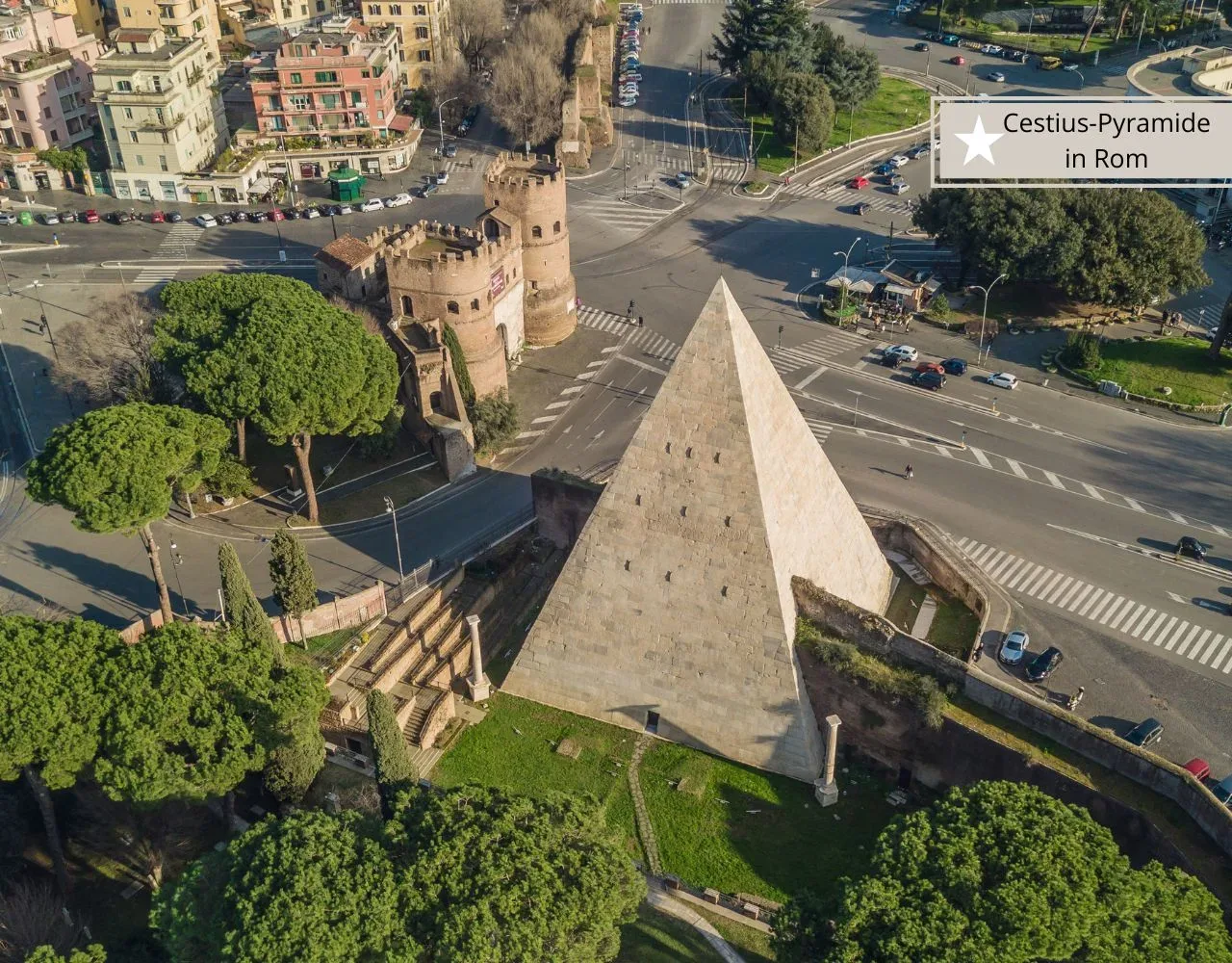 Die Pyramdide von Rom