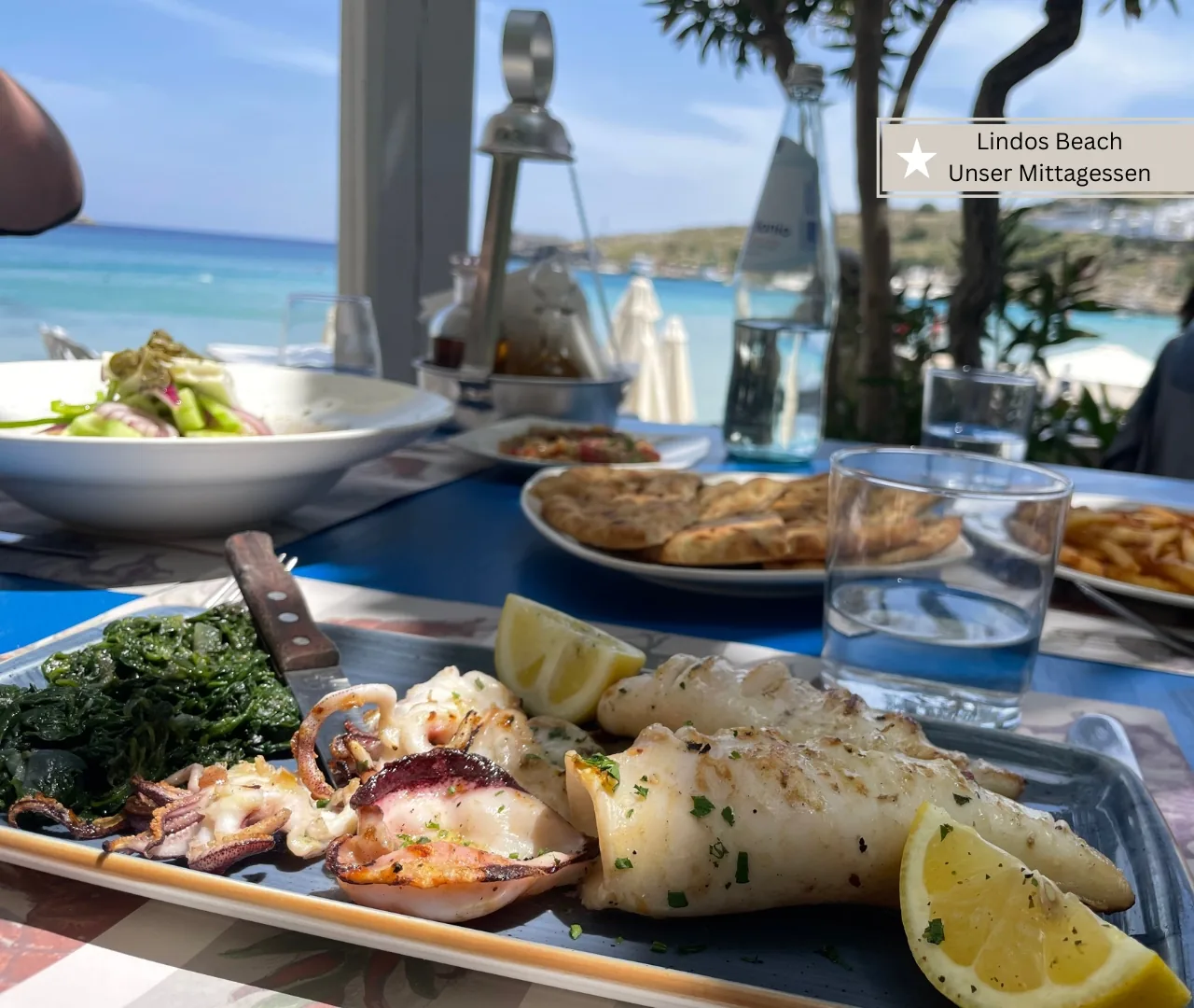 Der schönste Strand auf Rhodos für Familien -Lindos Beach schön flach für Kinder (2)