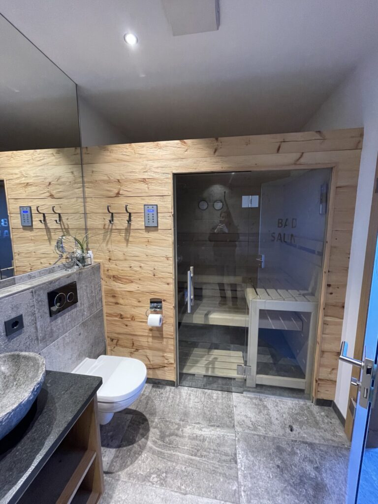 Die besten 15 Wellnesshotels mit Kindern in Deutschland 6 Wellnesshotel mit Sauna mit Kindern im Bayerischen Wald - Köpplwirt