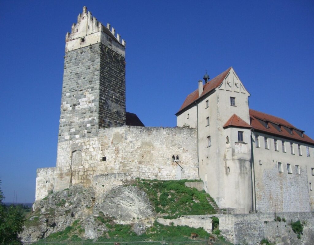Mittelalter Übernachtungen in einer Burg mit Kindern - Burg Katzenstein