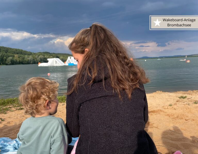 Urlaub am Brombachsee - Wir am Brombachsee sitzend
