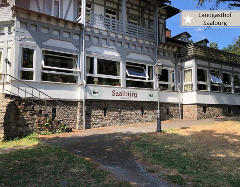 Ausflugslokal Landgasthof Saalburg (1)
