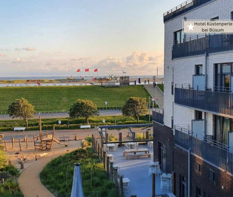 Kinderhotels an der Nordsee - Hotel Küstenperle in Büsum mit Spielplatz
