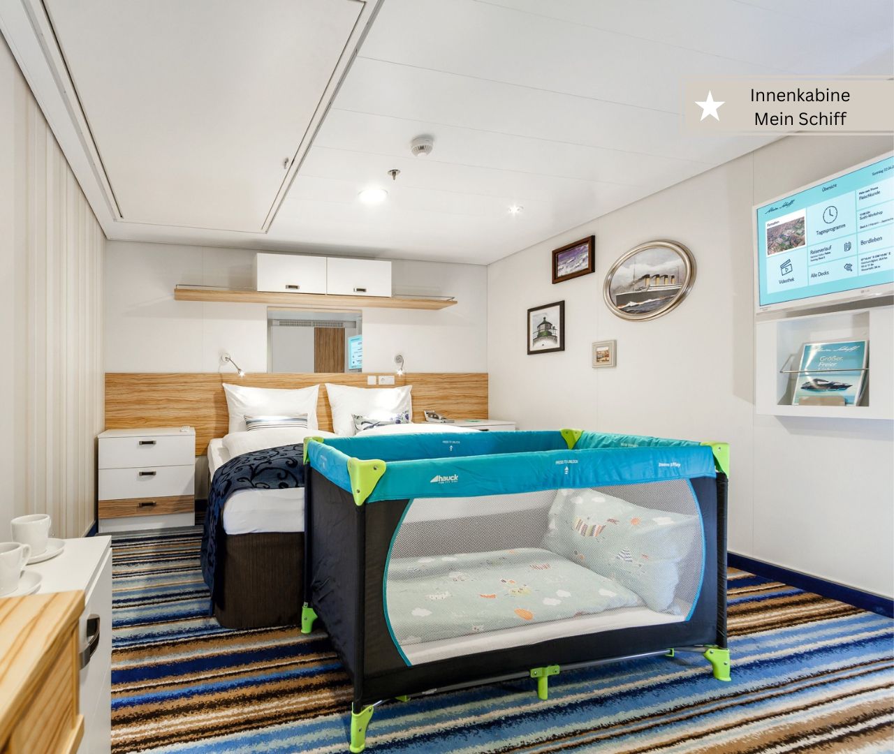 Kreuzfahrten mit Kindern - Mein Schiff Innenkabine mit Babybett