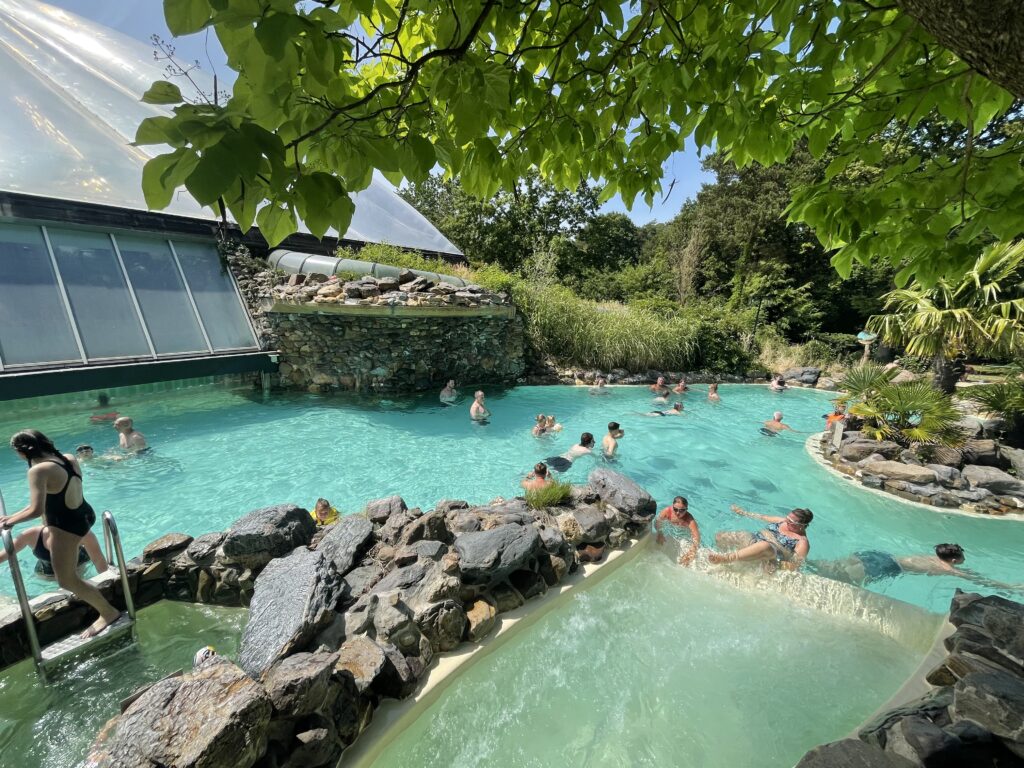 Bester Ferienpark mit Schwimmbad in Holland - Center parcs het Heijderbos mit Wildwasserkanal