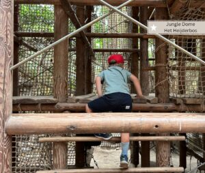 Jungle Dome Het Heijderbos -Sicherer Indoorspielplatz mit vielen Klettermöglichkeiten