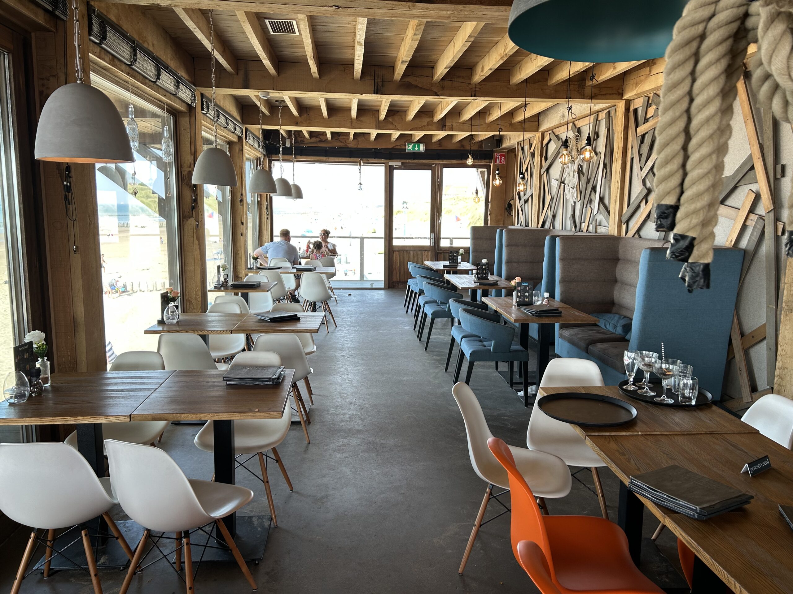 Roompot Noordzee Residence Cadzand Bad mit Restaurant scaled
